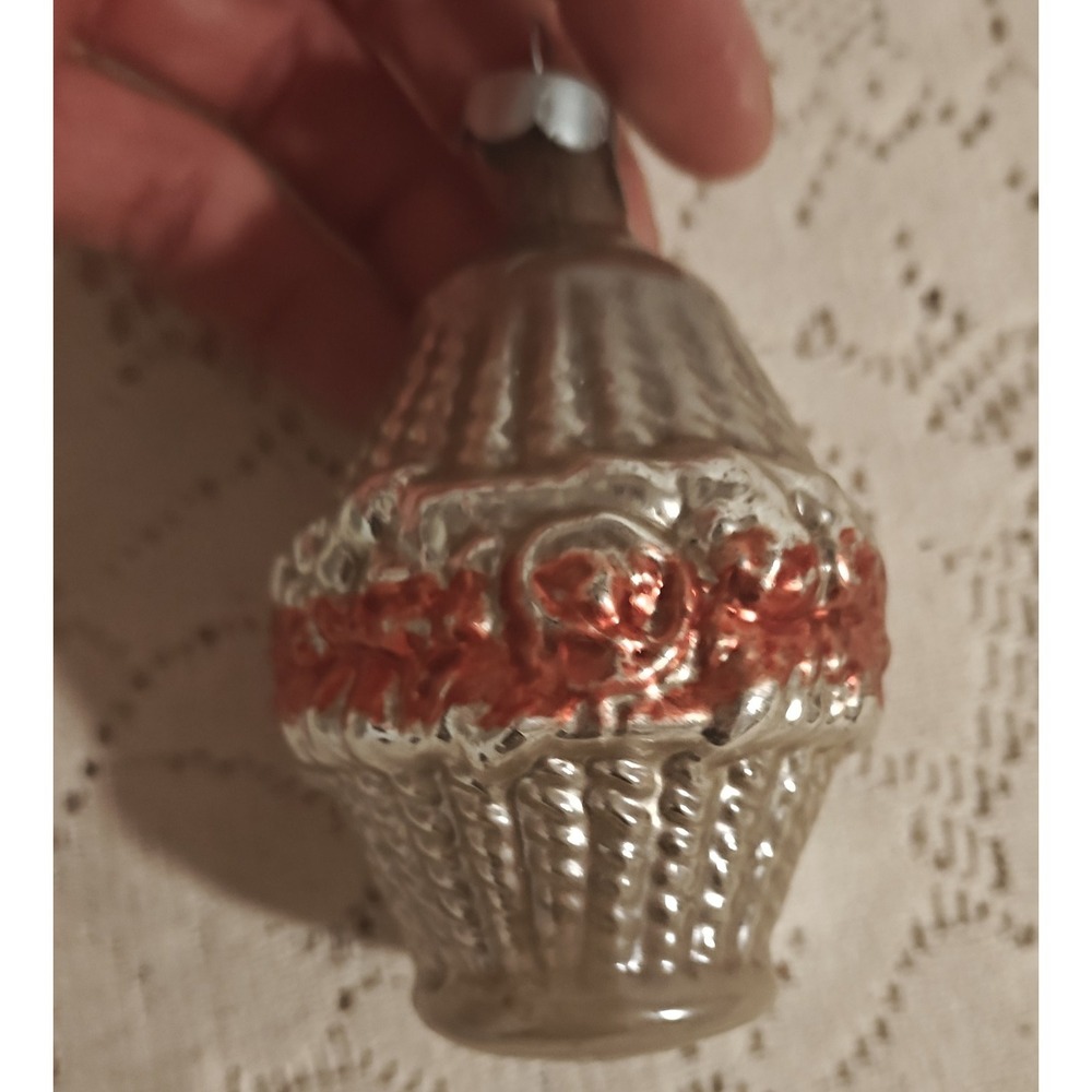 Vintage Made In USA mercury Glass Christmas Ornament - Picture 3 of 7